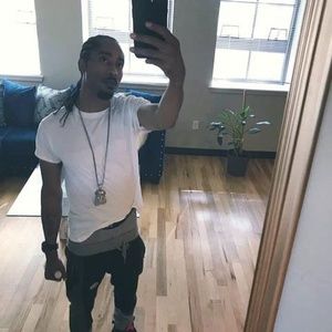 Meet your Posher, Johnny